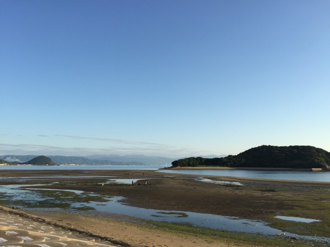 寺から見下ろした仁尾の海