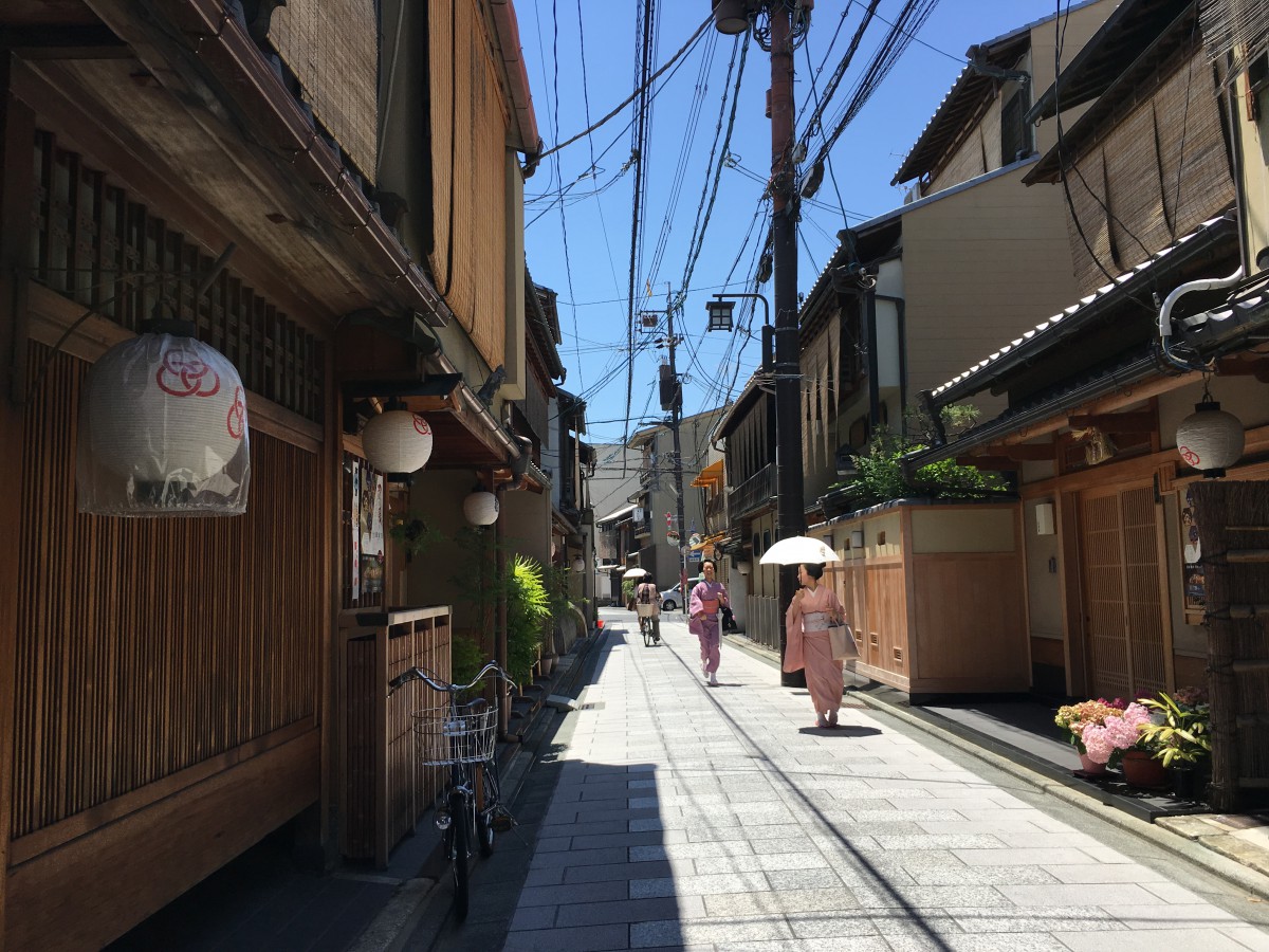 昼間の花街｜京都宮川町